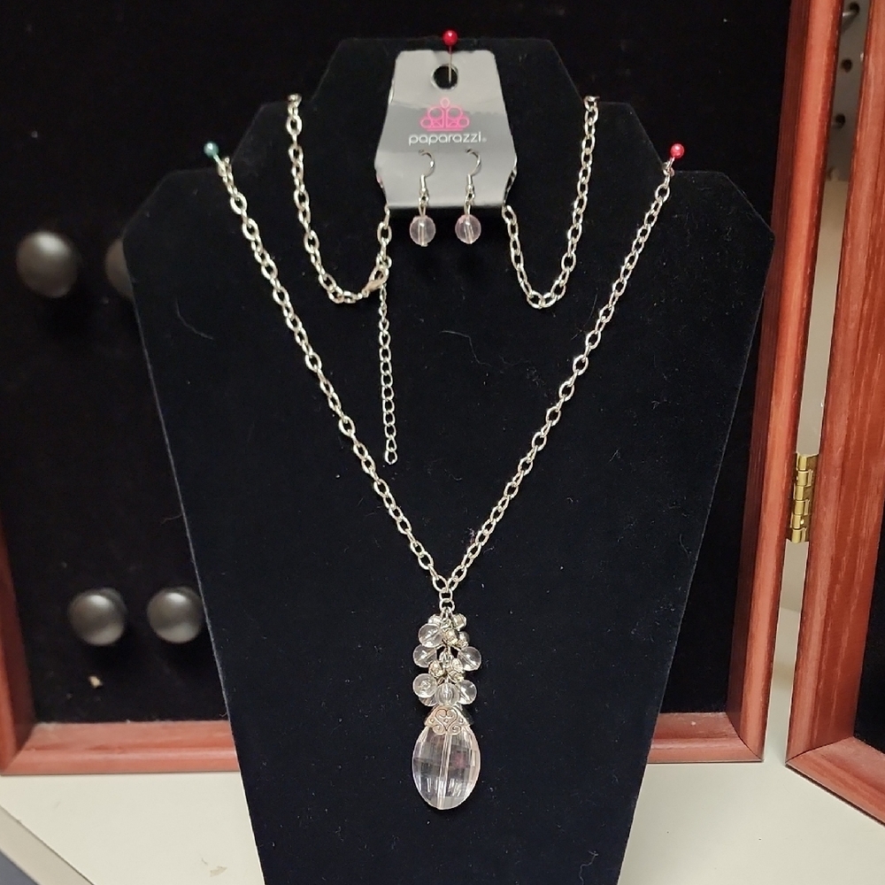 Paparazzi Necklace - The Sorcerer's Stone - Pink